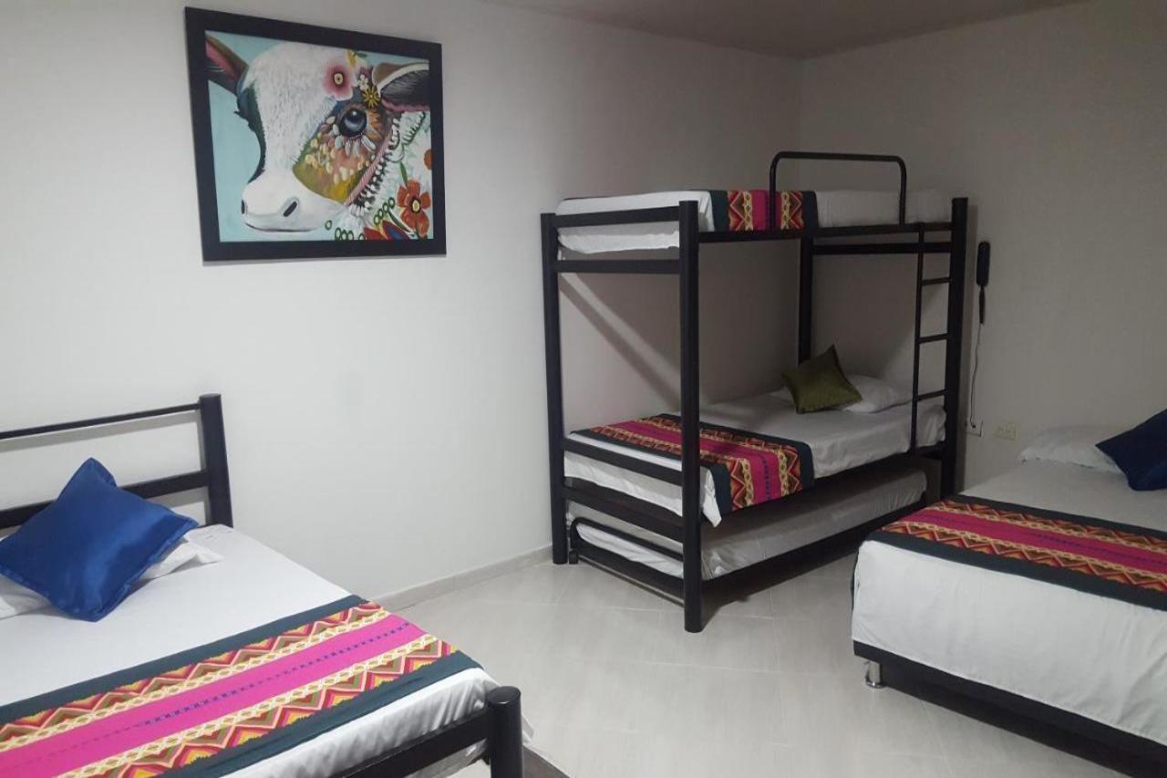 Ayenda La Castellana Hostal *